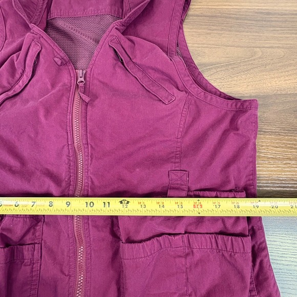 Duluth Trading Co Women Vest Magenta Pink Zip Pockets Utility Hunt Fish Garden L - Picture 10 of 13